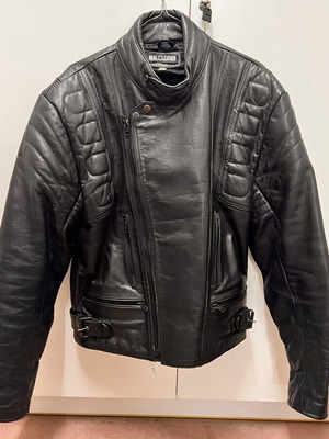 Leather motorcycle jacket vintage, like new