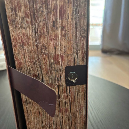 Dimple 15 in book-alike case, like new, sealed, 70cl 40%