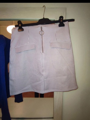 Page One μίνι φούστα λιλά gingham με φερμουάρ και κρίκο, μέγεθος 36/S
