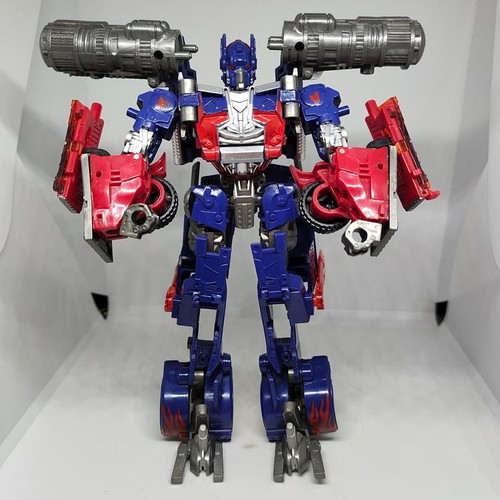 Transformer Optimus Prime collectible figure 18cm like new with box
