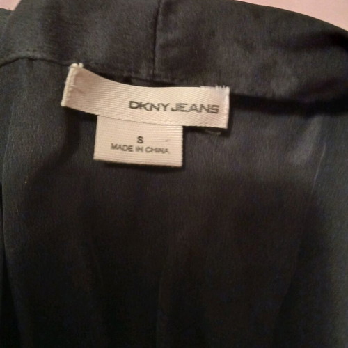 DKNY top black like new, shiny