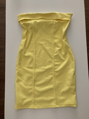 Strapless dress yellow Bershka like new