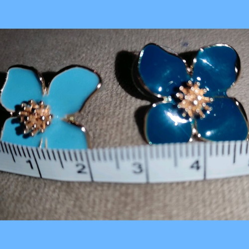 Stainless Steel Flower Stud Earrings with Enamel new, 2 pairs petrol and blue