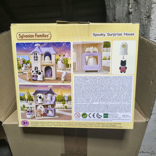 Sylvanian Families Spooky Surprise House like new without kitten figure