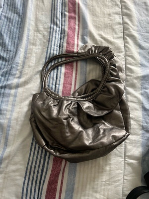 Silver handbag like new