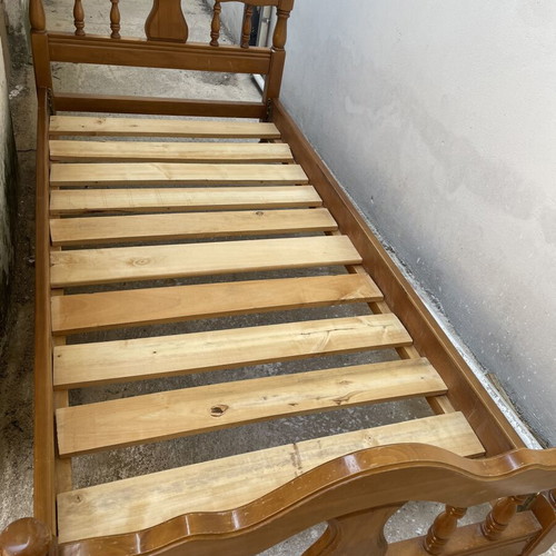 Wooden bed frame, set of two