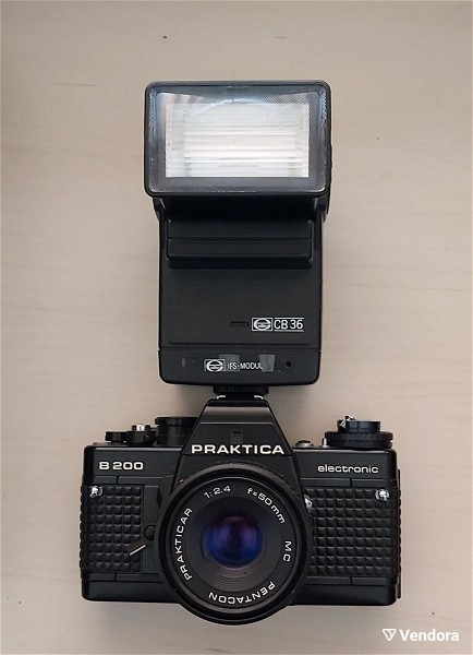 Praktica B200 Electronic 35mm SLR FILM Camera With Pentacon 1:2:4 F=50mm MC Lens + Computerblitzgerät - Elite CB36  IFS-Modul FLASH