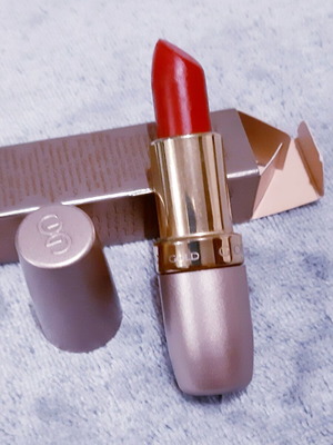Κραγιόν Oriflame Giordani Gold, κόκκινο Scandal