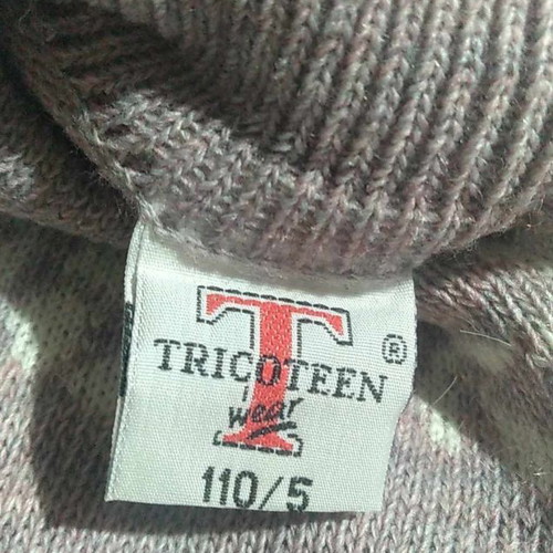 Tricoteen 90s knitted sweater new for girls