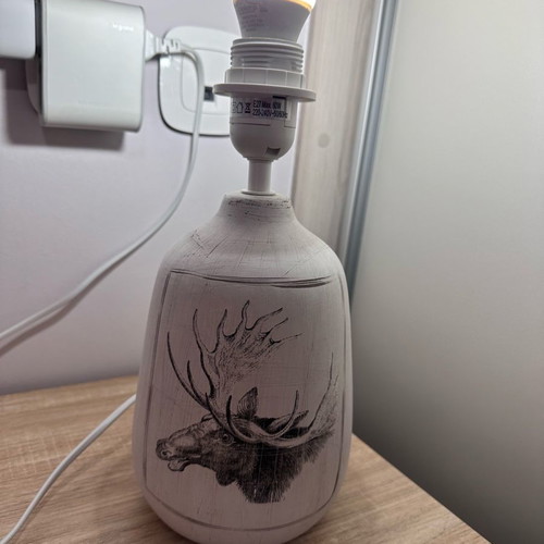 Table lamp set used with ceramic base, portatif style