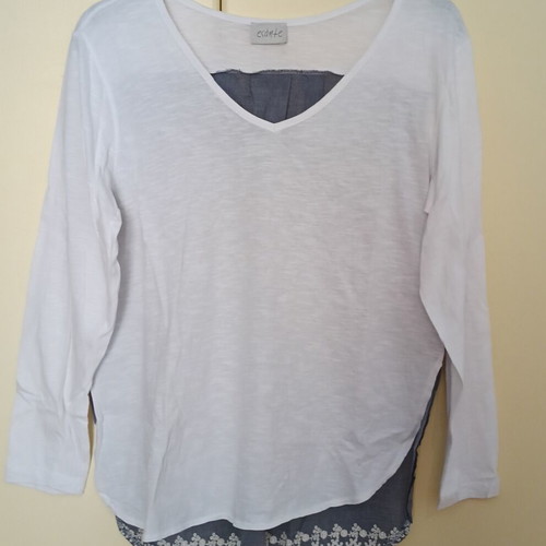 Esante women's long-sleeve blouse new, white and blue, size XL