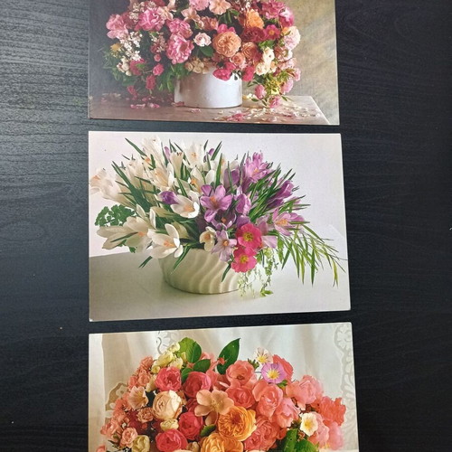 Postcard set with flowers, 3 pieces