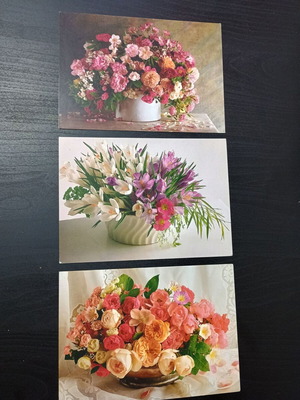 Postcard set with flowers, 3 pieces
