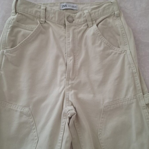Zara off-white cargo pants like new, XS