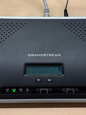 Grandstream UCM6202 Voip PBX telephone system like new