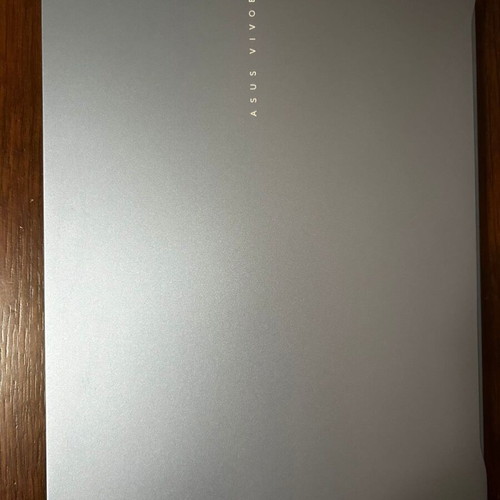 Asus Vivobook S16 S5606CA-RI142W 16" OLED 120Hz like new