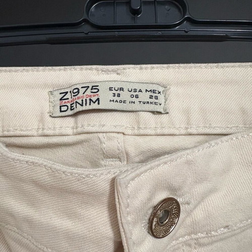 Beige flare jeans Zara used, size 36/38