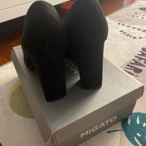 Migato black pumps used, size 38