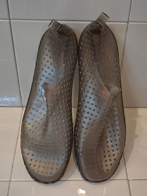 G&G Water Shoes Size 41 Like New, Made in Italy