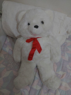 Stuffed bear about 1 meter like new
