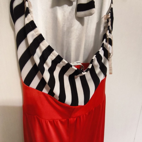 Summer dress with belt like new, black and red, size M