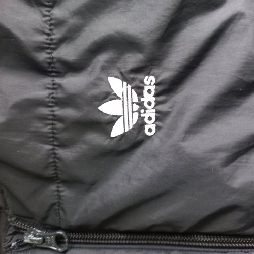 Adidas vest used for boys 12 years, size 152 cm, black