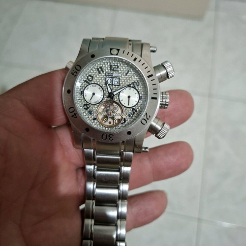 Automatic waterproof watch in excellent condition, men's silver