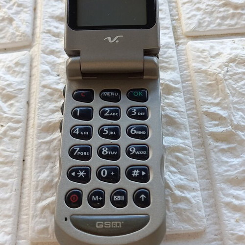 Motorola vintage collectible phone used, gray