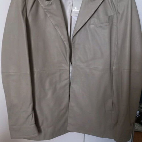 Leather jacket new size M beige unisex