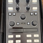 Κάρτα ήχου Traktor Scratch A6 και Traktor Kontrol X1 MKII μεταχειρισμένα