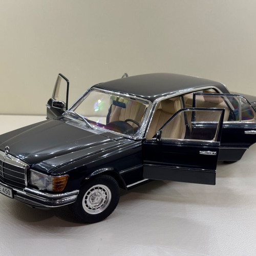 Mercedes-Benz 450 SEL 6.9 1:18 model car new by Revell
