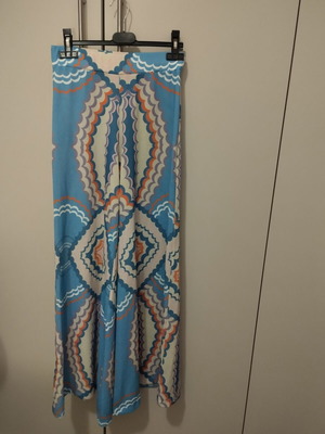 Never on Sunday bell-bottom pants like new, lightweight knit, '70s style