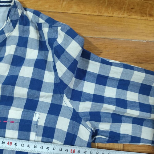 Basefield cotton women's shirt L/XL like new, white and blue