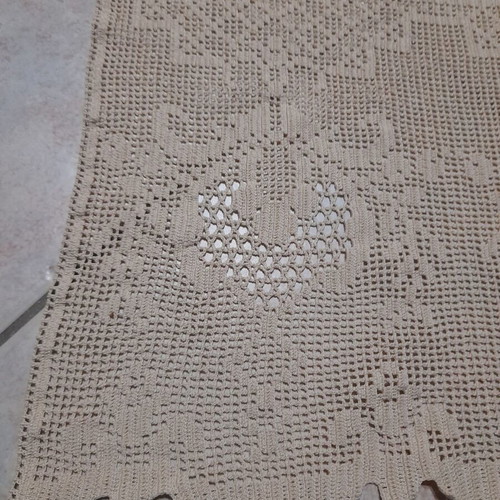 Handmade beige lace set of 2, like new