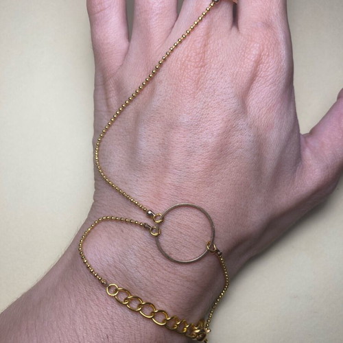 Bracelet with ring like new