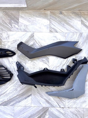 Πλαστικά Yamaha NMAX 2025+ μεταχειρισμένα, gen 3