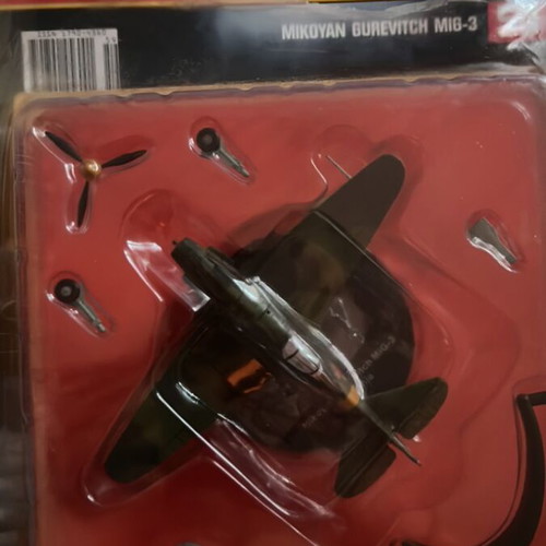 Mikoyan Gurevitch Mig-3 fighter plane new, scale 1:72, metal
