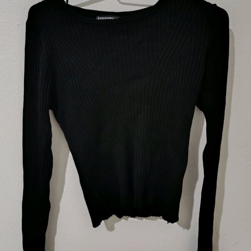 Women's blouses like new, size M, black, set of 2