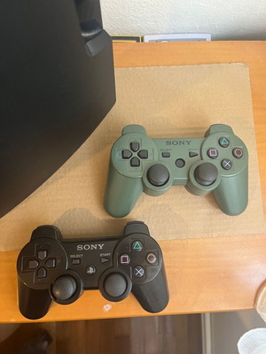 Sony PS3 used with 2 controllers, needs repair/cleaning