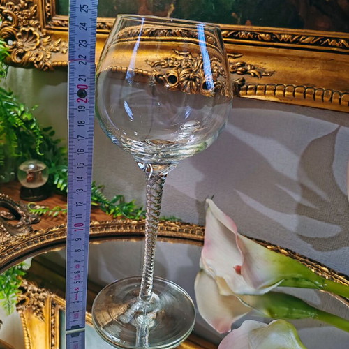 Studio Nova Venice 24% Lead Crystal Wine Glass, Austria