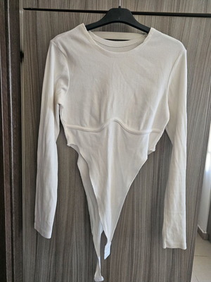 Cut Out Bodysuit like new, elastic cotton rib, white, one size