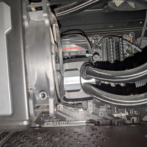 Gaming PC MSI NVIDIA GTX1060 i7-7700K 16GB DDR4 1000W PSU Platinum AIO DVD Optical Drive like new