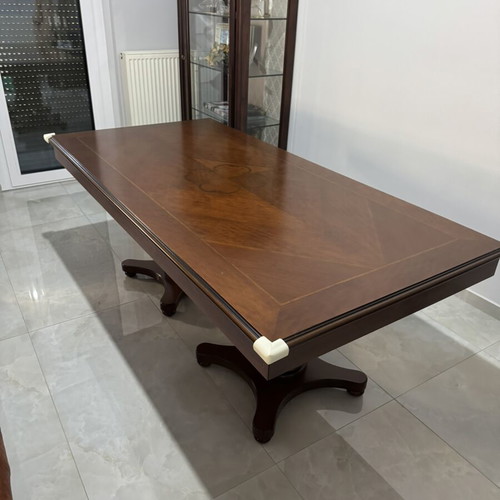 Italian dining table like new with herringbone veneer and walnut, 200x100 cm