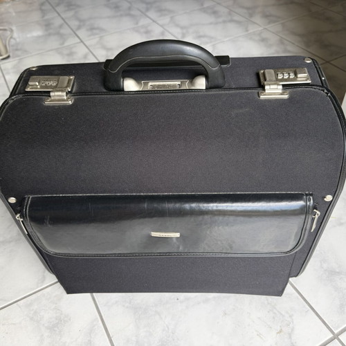 Gabol black professional trolley bag like new