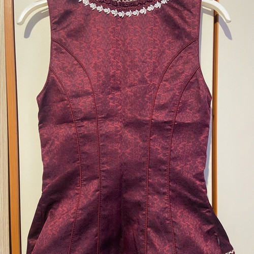 Bavarian dirndl sleeveless corset top new, burgundy