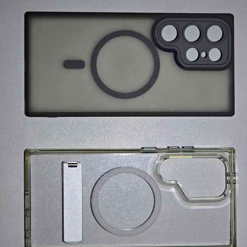 Samsung Galaxy S24 Ultra cases like new