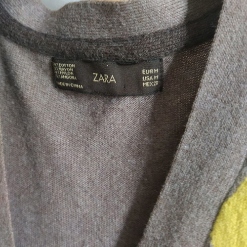Zara women's vest used, medium size, multicolor
