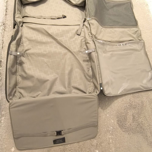 Samsonite suitcase for suits and dresses like new, fabric, khaki