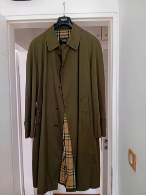 Burberrys trench coat used, khaki, size 54