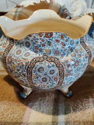 Jardiniere GIEN like new, circa 1860, French